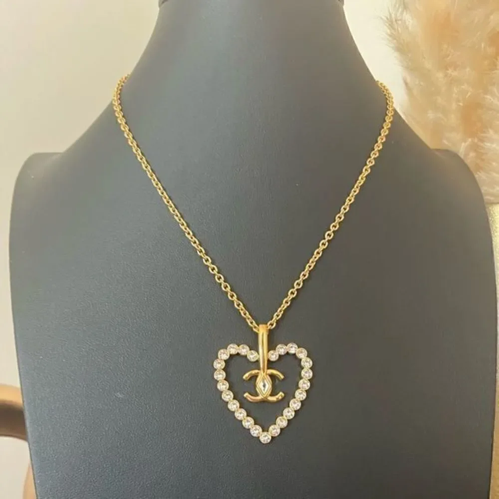 CHANEL• DUBAI BLING FAME• BNIB GHW Crystal Necklace‎